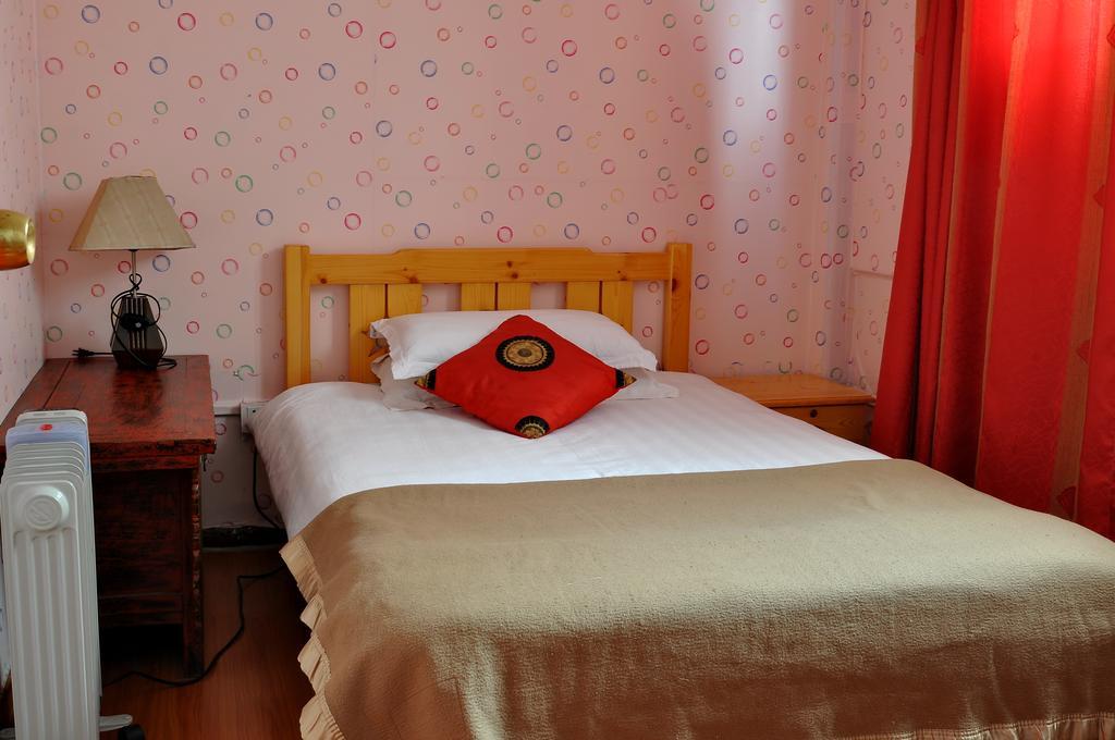 Hostel Red Lantern House